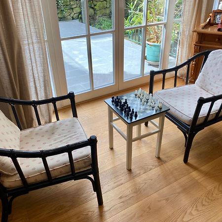 Eine Gemuetliche Ferienwohnung Mit Garten 巴特卡尔斯哈芬 外观 照片
