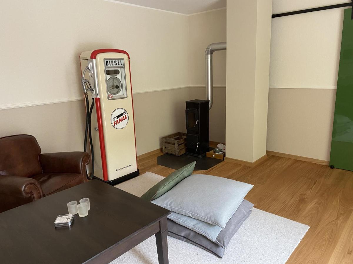 Eine Gemuetliche Ferienwohnung Mit Garten 巴特卡尔斯哈芬 外观 照片